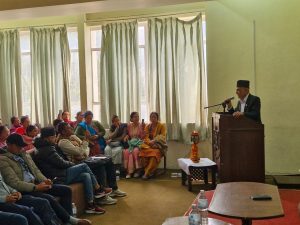 सिंहदरवार चारेर अनुदान लिने  प्रवृत्तिको अन्त्य भएको छ: कृषिमन्त्री अधिकारी