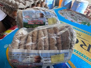    ‘कोदो गरिबको खाना’ भनेर हेप्ने दिन गए : बिष्कुटको माग उच्च, पाउरोटी बनाउने तयारी      